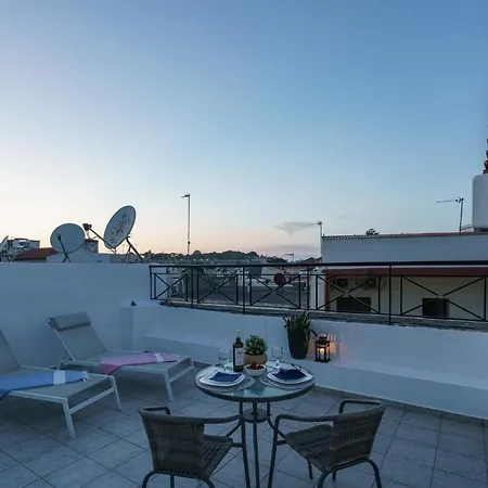 Daphne Lovely Loft In The Heart Of Apartament Retimno